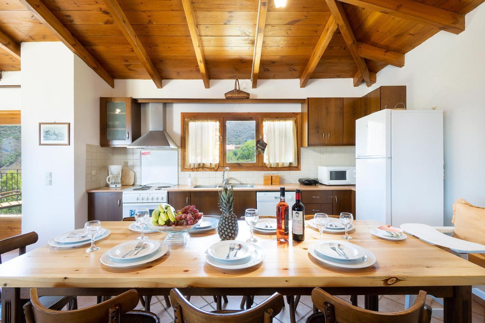 4-Bedroom Topolia House Εξωτερικό φωτογραφία