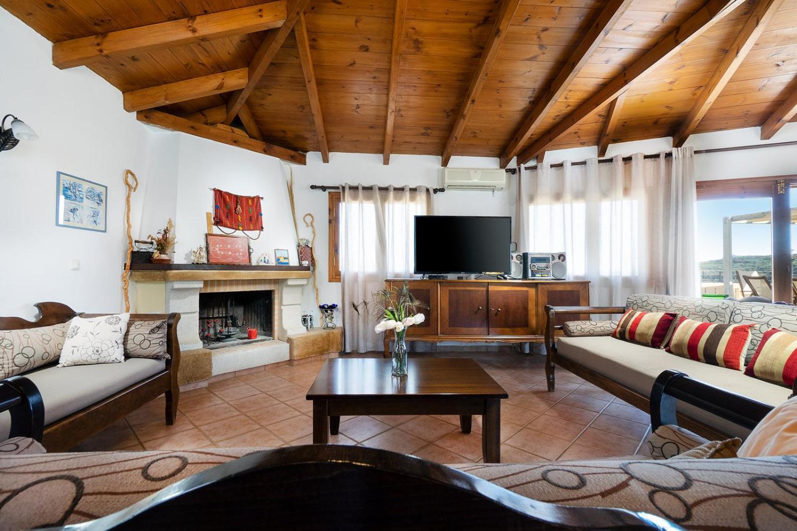 4-Bedroom Topolia House Εξωτερικό φωτογραφία