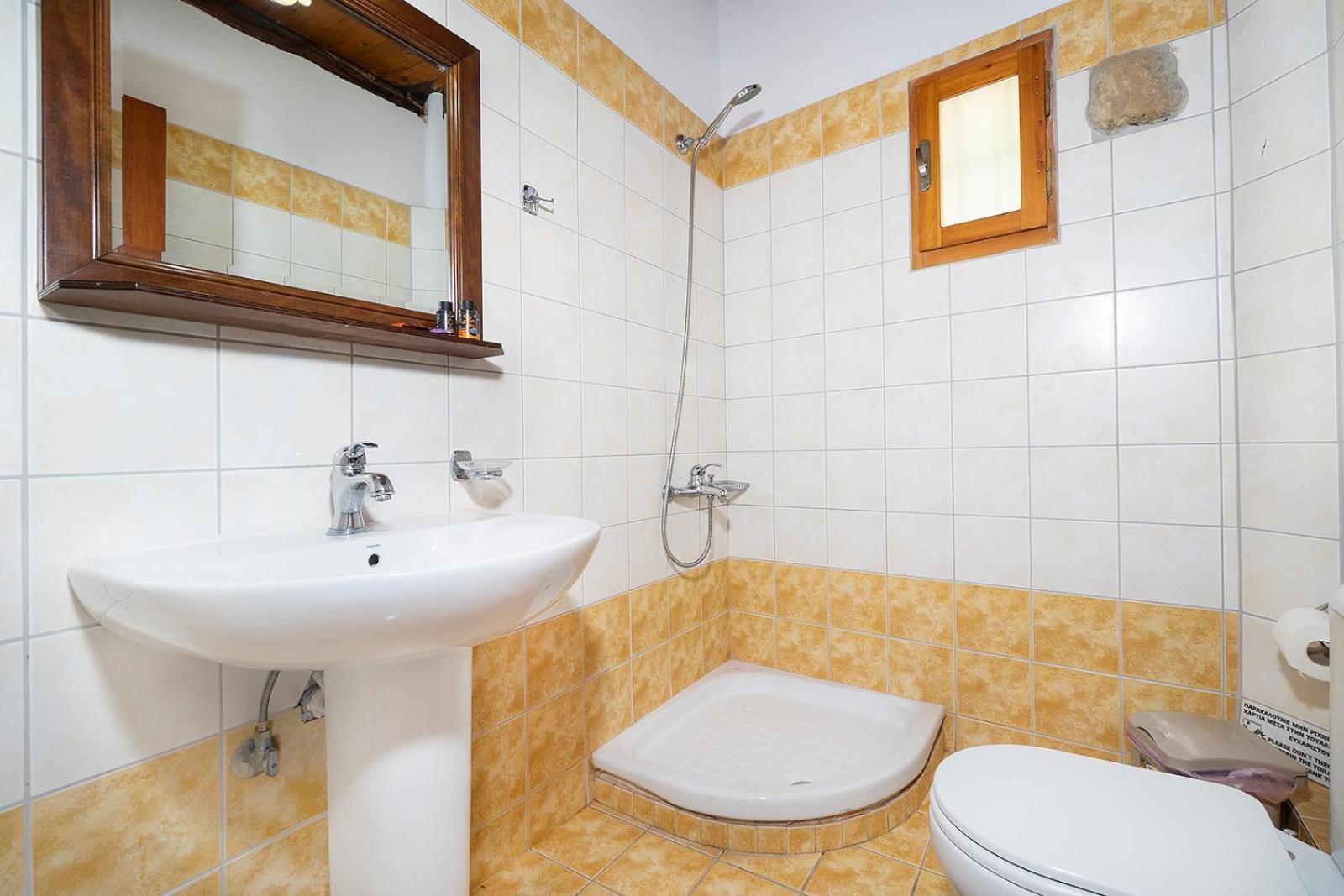 4-Bedroom Topolia House Εξωτερικό φωτογραφία